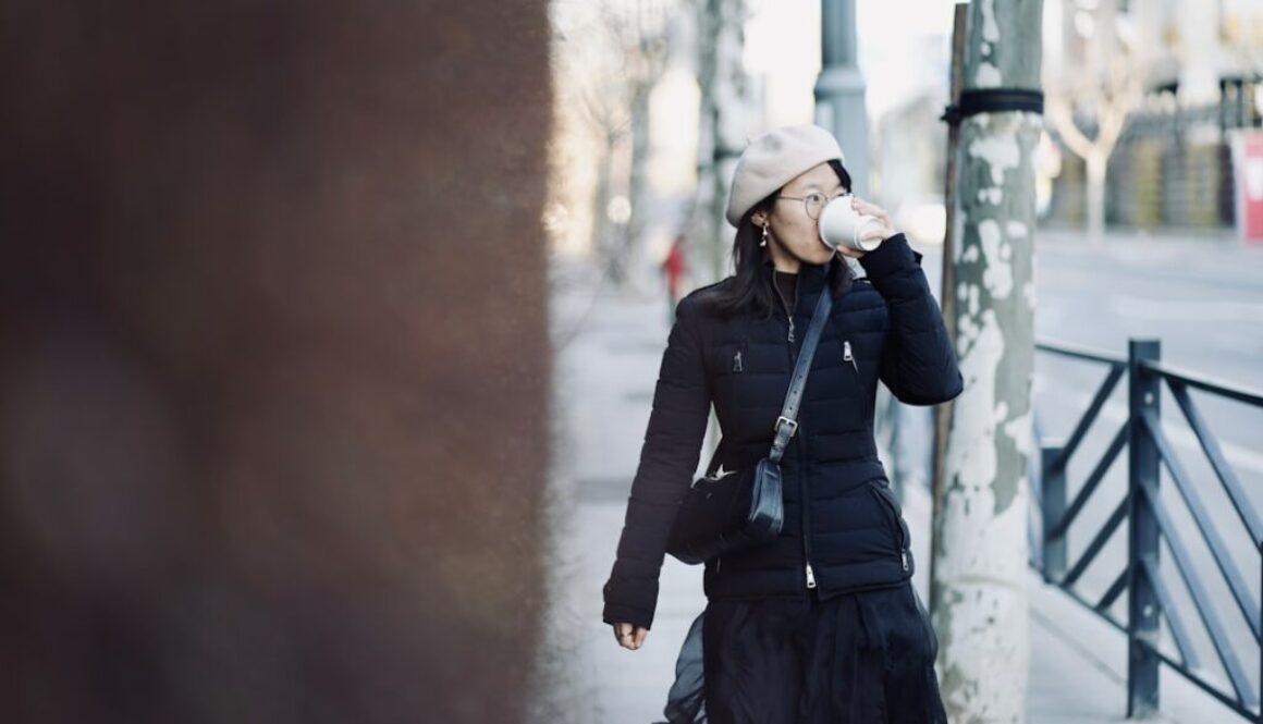 Sesja modowa w plenerze - jak ją zorganizować i o czym pamiętać